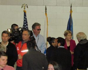 02-warren-greets-audience-members-and-the-press